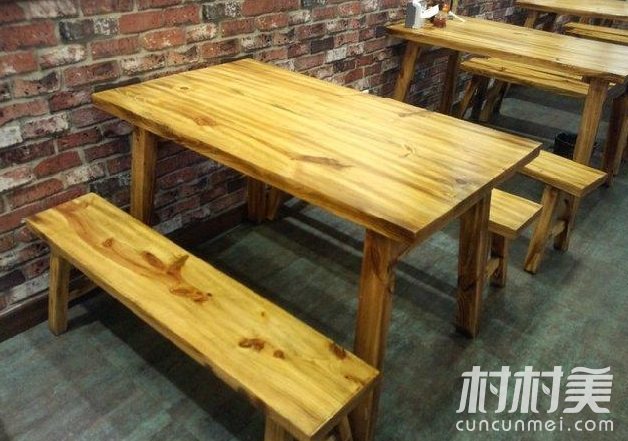 处理饭店用的实木桌子